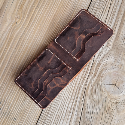 Nomad Bifold Lite – Slim, Smart & Timeless